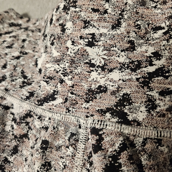 Athleta Women's Salutation Textured Jogger Size Large - Picture 8 of 13